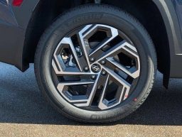 Hyundai Tucson Limited AWD 2026