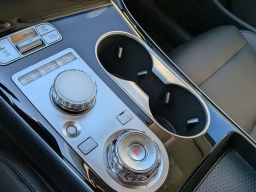 Genesis GV70 2.5T AWD 2026