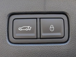 Genesis GV70 2.5T AWD 2026