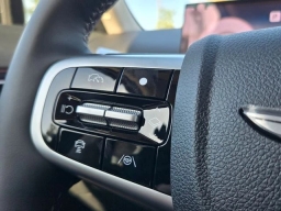 Genesis GV70 2.5T Select AWD 2026