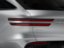 Genesis GV70 2.5T AWD 2026