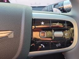 Genesis GV70 2.5T Select AWD 2026