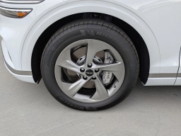 Genesis GV70 2.5T AWD 2026