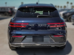 Genesis GV70 2.5T Select AWD 2026