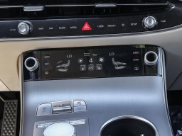 Genesis GV70 2.5T Select AWD 2026