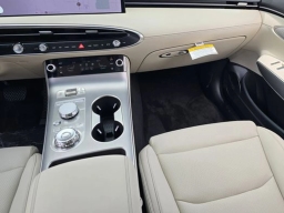 Genesis GV70 2.5T AWD 2026