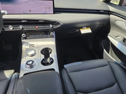 Genesis GV70 2.5T Select AWD 2026