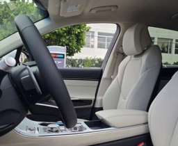 Genesis GV70 2.5T AWD 2026