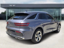Genesis GV70 2.5T Advanced AWD 2026