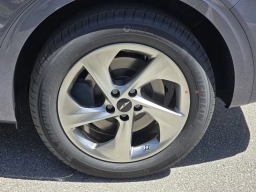 Genesis GV70 2.5T Advanced AWD 2026