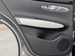 Genesis GV70 2.5T Advanced AWD 2026