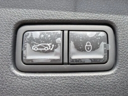 Genesis GV70 2.5T Advanced AWD 2026