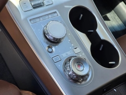 Genesis GV70 2.5T Advanced AWD 2026