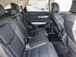 Genesis GV70 2.5T Advanced AWD 2026