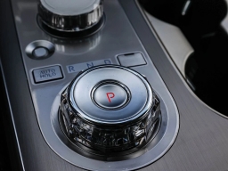 Genesis GV70 2.5T Advanced AWD 2026