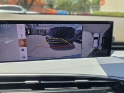 Genesis GV70 2.5T Advanced AWD 2026