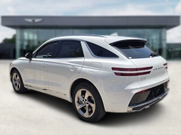 Genesis GV70 2.5T Advanced AWD 2026