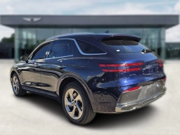Genesis GV70 2.5T Advanced AWD 2026