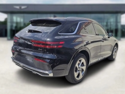 Genesis GV70 2.5T Advanced AWD 2026