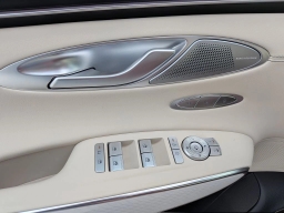 Genesis GV70 2.5T Advanced AWD 2026