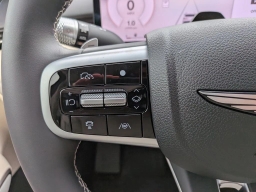 Genesis GV70 2.5T Advanced AWD 2026