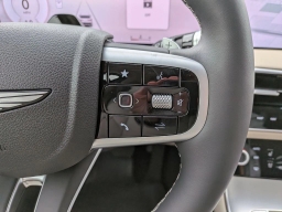 Genesis GV70 2.5T Advanced AWD 2026