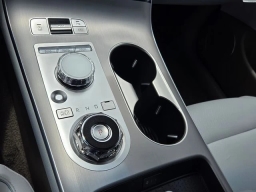 Genesis GV70 2.5T Advanced AWD 2026