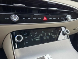 Genesis GV70 2.5T Advanced AWD 2026