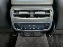 Genesis GV70 3.5T Sport Prestige AWD 2026