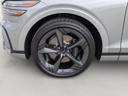 Genesis GV70 2.5T Sport Prestige AWD 2026