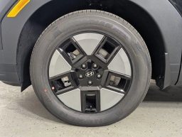 Hyundai Santa Fe Hybrid SE FWD 2026