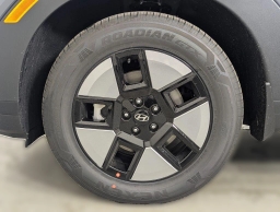 Hyundai Santa Fe Hybrid SE FWD 2026