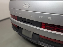 Hyundai Santa Fe Hybrid SE FWD 2026