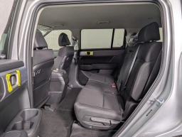 Hyundai Santa Fe Hybrid SE FWD 2026