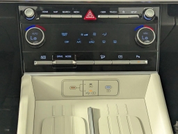 Hyundai Santa Fe Hybrid SE FWD 2026