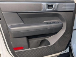 Hyundai Santa Fe Hybrid SE FWD 2026