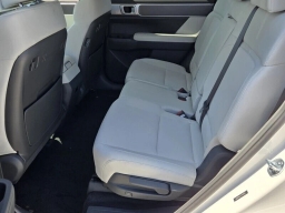 Hyundai Santa Fe SE FWD 2026