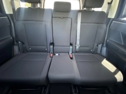 Hyundai Santa Fe SE FWD 2026