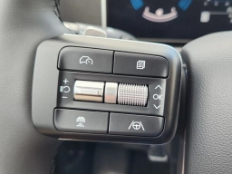 Hyundai Santa Fe SE FWD 2026