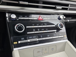 Hyundai Santa Fe SE FWD 2026