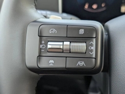 Hyundai Santa Fe SE FWD 2026