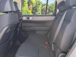 Hyundai Santa Fe SE FWD 2026