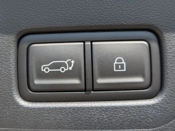 Hyundai Santa Fe SE FWD 2026