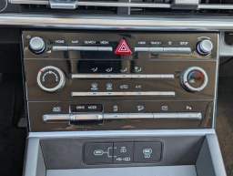 Hyundai Santa Fe SE FWD 2026