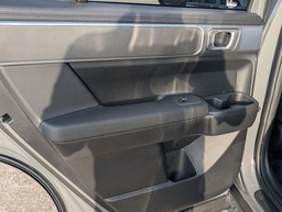 Hyundai Santa Fe SE FWD 2026