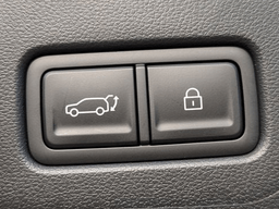 Hyundai Santa Fe SE FWD 2026