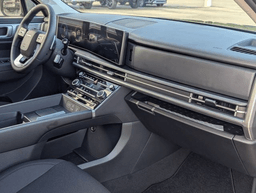 Hyundai Santa Fe SE FWD 2026