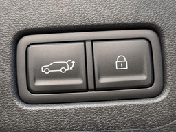 Hyundai Santa Fe SE FWD 2026