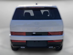 Hyundai Santa Fe SE FWD 2026