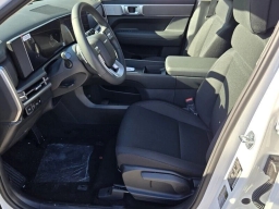 Hyundai Santa Fe SE FWD 2026